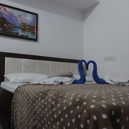 Shiv Shakti Homestay Kevadia Екстер'єр фото