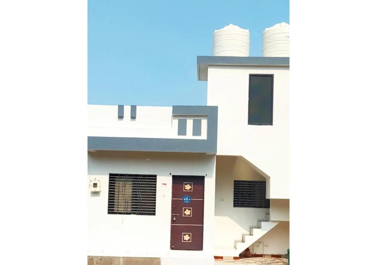 Shiv Shakti Homestay Kevadia Екстер'єр фото